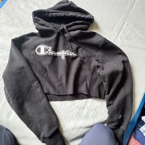 Champion Cropped Black Hoodie